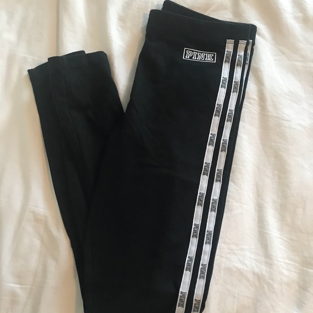 VS pink leggings!